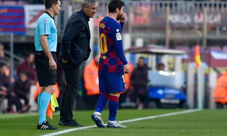 Quique Setién y Lionel Messi no mantuvieron una buena relación mientras estuvo el DT en Barcelona y así lo hizo saber luego de su alejamiento del club. Quique Setién y Lionel Messi no mantuvieron una buena relación mientras estuvo el DT en Barcelona y así lo hizo saber luego de su alejamiento del club.