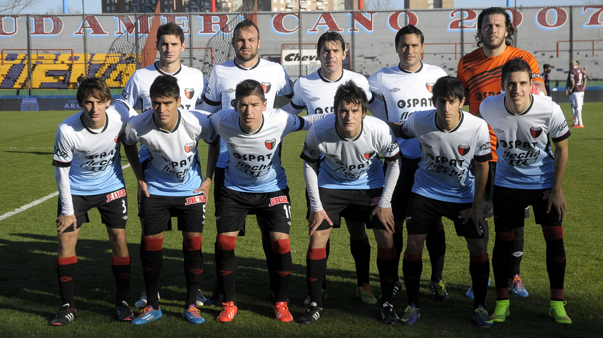 Marcos Fernández integró el equipo de Colón que le ganó a Lanús 1 a 0 y lo eliminó de la Copa Argentina 2014.