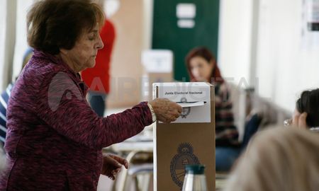 Este domingo, se votará en 1.492 escuelas de la provincia de Santa Fe. Este domingo, se votará en 1.492 escuelas de la provincia de Santa Fe.