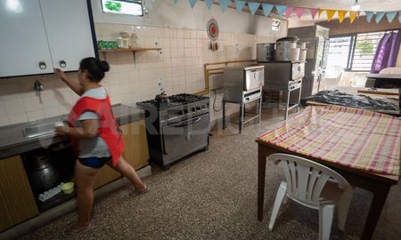En 2024, se incrementó un 33% la asistencia en comedores y merenderos populares. En 2024, se incrementó un 33% la asistencia en comedores y merenderos populares.