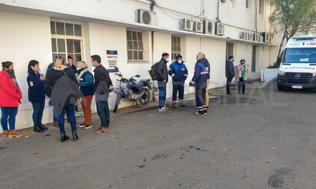 ATE Santa Fe convocó a asamblea este martes a todo el personal 107 en la explanada del ex hospital Italiano. ATE Santa Fe convocó a asamblea este martes a todo el personal 107 en la explanada del ex hospital Italiano.