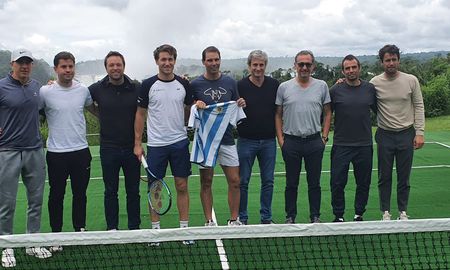 Rafael Nadal y Casper Ruud llegaron a las Cataratas del Iguazú este martes. Estarán 48 horas en el país. Rafael Nadal y Casper Ruud llegaron a las Cataratas del Iguazú este martes. Estarán 48 horas en el país.