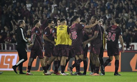 Lanús venció 1 a 0 a Banfield y se quedó con el Clásico del Sur. Lanús venció 1 a 0 a Banfield y se quedó con el Clásico del Sur.