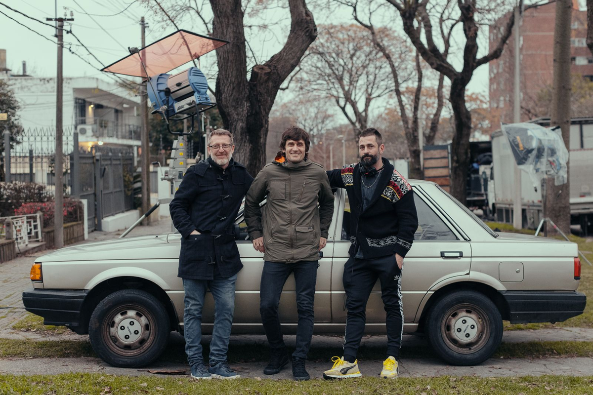 Federico Cetta junto a Alejandro Damiani y Martín Avdolov, directores de “Cuando yo existía”. Federico Cetta junto a Alejandro Damiani y Martín Avdolov, directores de “Cuando yo existía”.