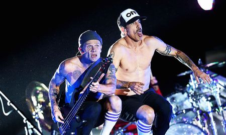 la banda red hot chili peppers vendio todas sus canciones la banda red hot chili peppers vendio todas sus canciones