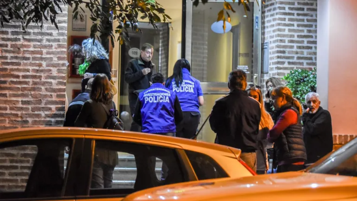 Hallan a matrimonio muerto a balazos en Neuquén e investigan femicidio seguido de suicidio.