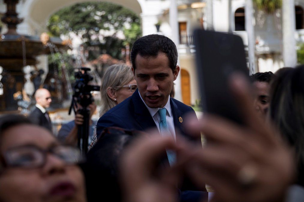 El jefe de asuntos humanitarios de la ONU se reunió con Guaidó en Venezuela