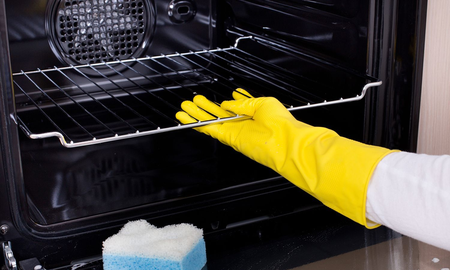 Limpieza de horno con productos amigables con el medioambiente Limpieza de horno con productos amigables con el medioambiente