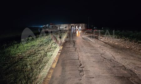 El accidente se produjo sobre la mano que va hacia Santa Fe. El accidente se produjo sobre la mano que va hacia Santa Fe.