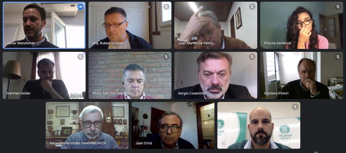 La reunión se realizó de forma virtual.