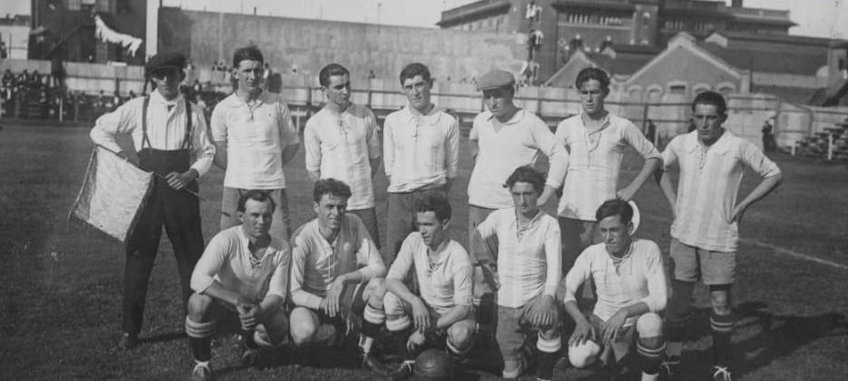 Tiro Federal de Rosario campeón de la Copa Dr. Carlos Ibarguren 1920. Tiro Federal de Rosario campeón de la Copa Dr. Carlos Ibarguren 1920.