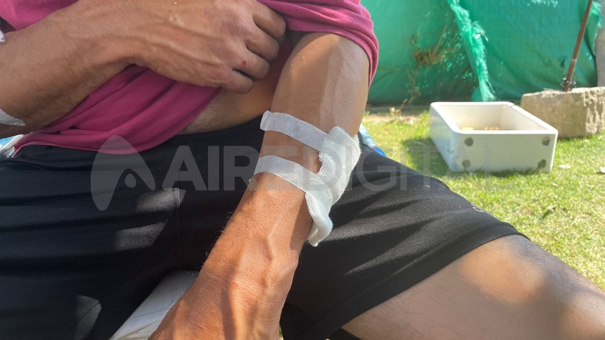 La víctima fue trasladada desde el barrio La Guardia hasta al Hospital Cullen donde le diagnosticaron dos heridas de arma de fuego