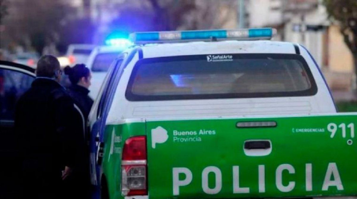 Un gendarmen fue asesinado de un tiro en la cabeza al resistirse a un robo