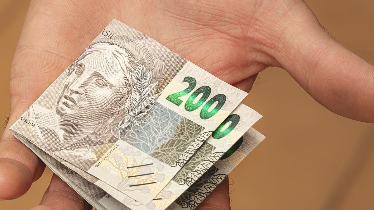 Por qué viajar a Brasil en verano podrá ser más barato que vacacionar en la Argentina . Por qué viajar a Brasil en verano podrá ser más barato que vacacionar en la Argentina .