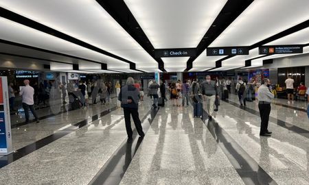 La mujer llegó a Ezeiza el 6 de diciembre y se tomó un colectivo hasta Rosario. La mujer llegó a Ezeiza el 6 de diciembre y se tomó un colectivo hasta Rosario.