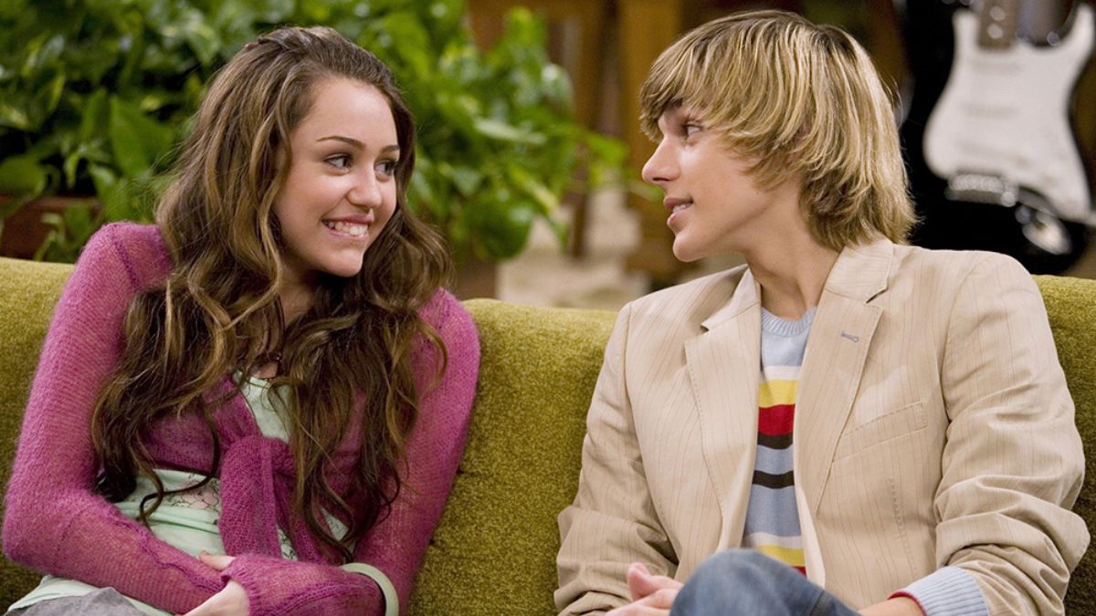 El actor aprovechó el aniversario de Hannah Montana para reconectar con el público que lo sigue desde sus inicios.