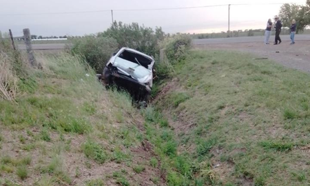Así quedó el auto que protagonizó el fatal accidente en Santa Clara de Buena Vista. Así quedó el auto que protagonizó el fatal accidente en Santa Clara de Buena Vista.