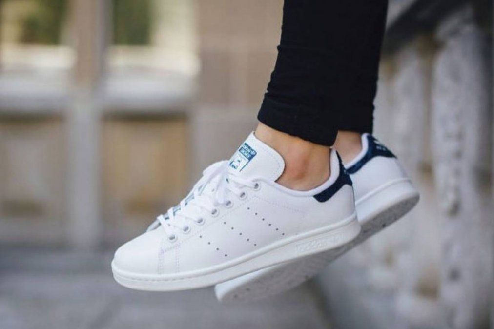 Trucos para que las zapatillas est&eacute;n siempre blancas.