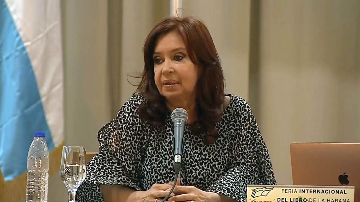 Cristina Kirchner presenta Sinceramente en la Feria Internacional del Libro de La Habana