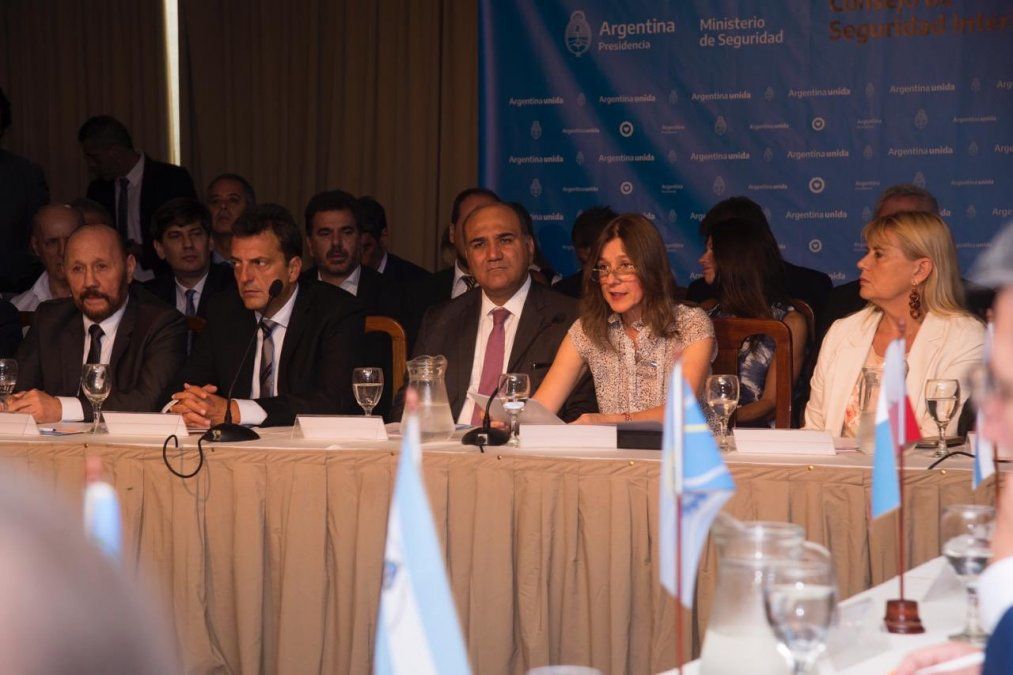 Escándalo por un polémico diálogo entre Frederic y Manzur