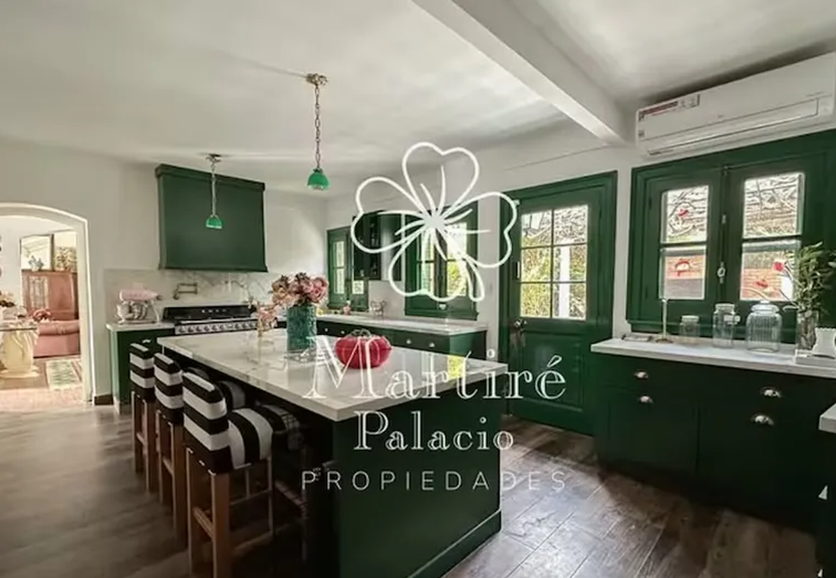 La China Suárez puso a la venta su casa en Pilar. La China Suárez puso a la venta su casa en Pilar.