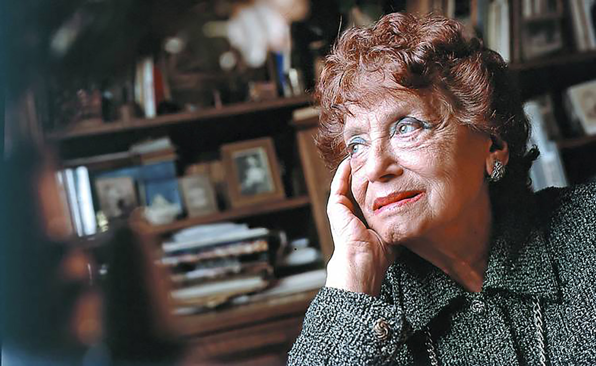 Efemérides del 15 de agosto: en 1999 fallece Olga Orozco