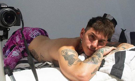 Al estilo L-Gante, el hijo de Alberto Fernández cantó el abecedario: P de putón, S de sexy Al estilo L-Gante, el hijo de Alberto Fernández cantó el abecedario: P de putón, S de sexy
