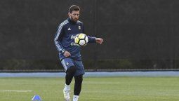 Messi llegó al país y se instaló en el predio de Ezeiza Messi llegó al país y se instaló en el predio de Ezeiza