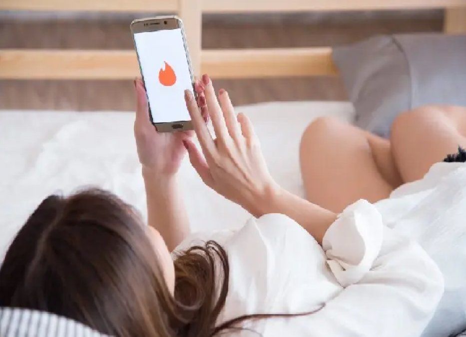 Con quién deberías matchear en Tinder según tu signo para no fallar