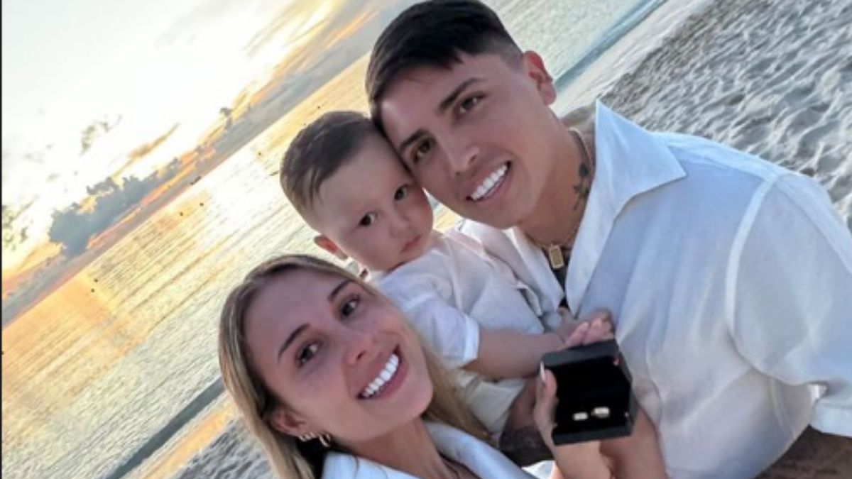 Facundo Farías le pidió casamiento a su novia en plenas vacaciones: así fue el momento. Facundo Farías le pidió casamiento a su novia en plenas vacaciones: así fue el momento.