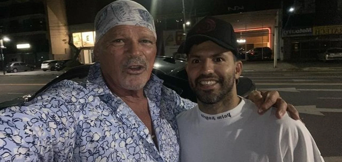 Alfa salió a caminar