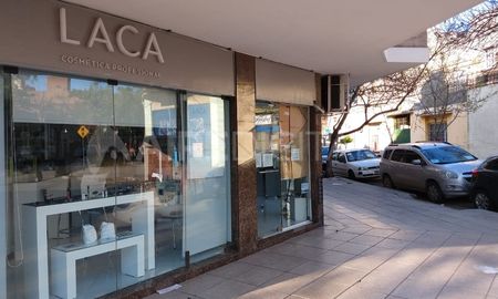 Laca - negocio de osmética profesional Laca - negocio de osmética profesional