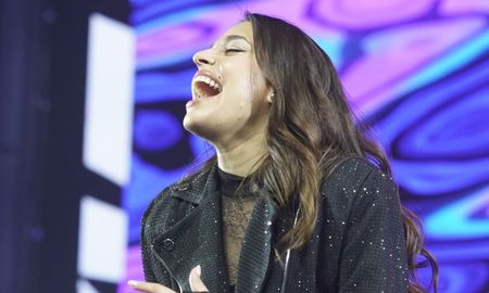Eugenia Quevedo canta el Himno Nacional en el partido de Argentina vs. Venezuela. Eugenia Quevedo canta el Himno Nacional en el partido de Argentina vs. Venezuela.