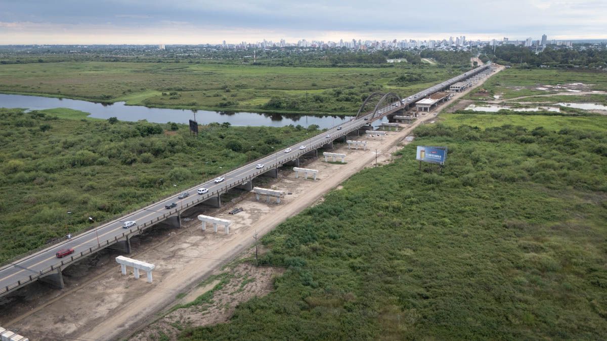 El nuevo puente Santa Fe–Santo Tomé ya comienza a transformar la postal del río Salado