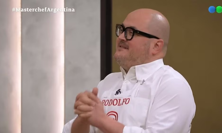 MasterChef: el jurado elogió el menú de tres pasos que Rodolfo Vera Calderón presentó en la final MasterChef: el jurado elogió el menú de tres pasos que Rodolfo Vera Calderón presentó en la final