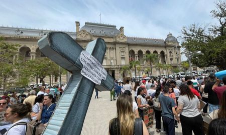 La movilización se desarrolló en un clima de unidad y determinación. La movilización se desarrolló en un clima de unidad y determinación.