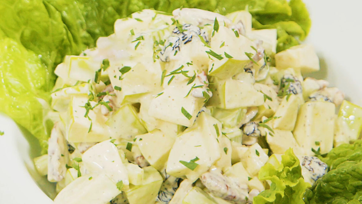 Ensalada Waldorf en 3 pasos: la receta fácil para disfrutar de un plato fresco y único
