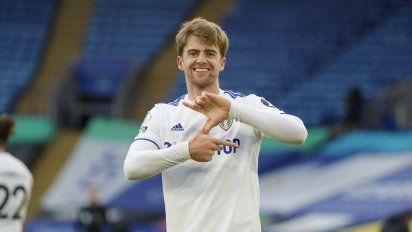 Premier League: el Leeds de Marcelo Bielsa derrotó al Leicester por 3-1