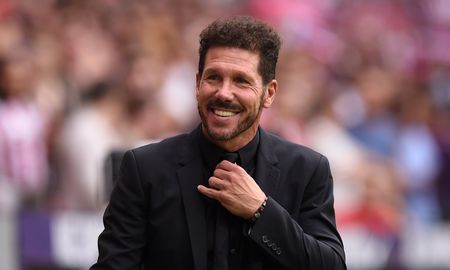 Diego Simeone fue elegido como el mejor entrenador de la última década. Diego Simeone fue elegido como el mejor entrenador de la última década.