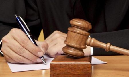 En una fallo de primera instancia, la Justicia reconoció el nexo causal entre un ambiente de trabajo hostil y la desmejora psiquiátrica de la trabajadora implicada. En una fallo de primera instancia, la Justicia reconoció el nexo causal entre un ambiente de trabajo hostil y la desmejora psiquiátrica de la trabajadora implicada.
