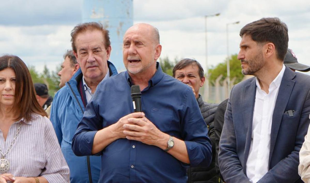 Omar Perotti participó del acto de inauguración de la Ruta 3 junto al gobernador Maximiliano Pullaro.