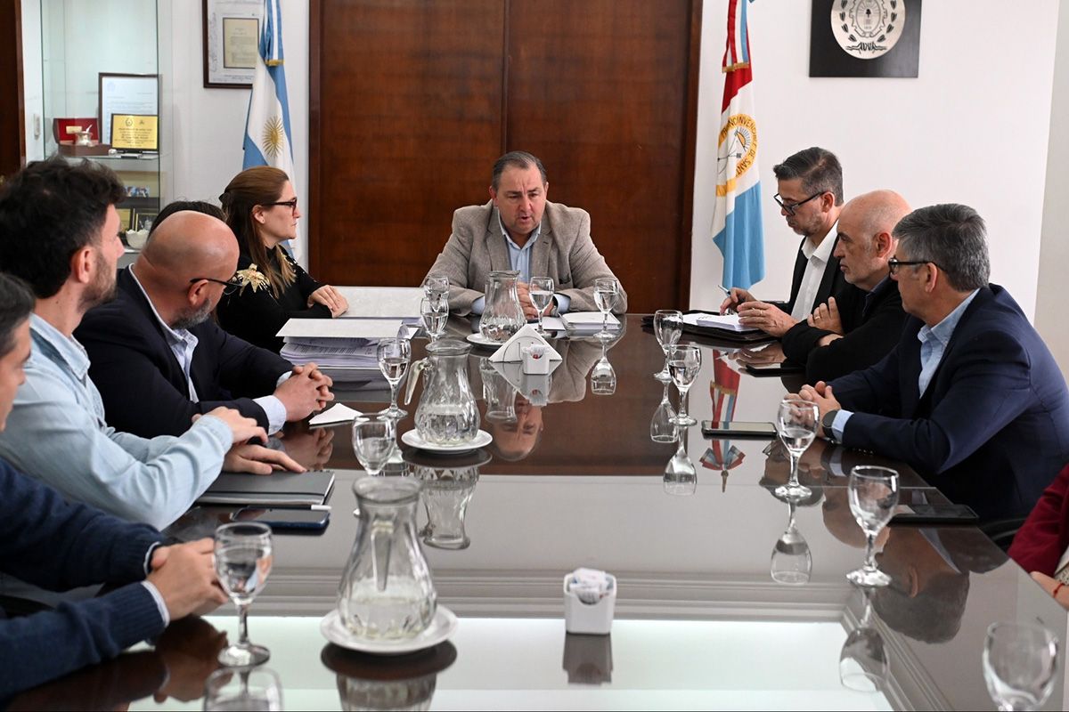 El intendente Juan Pablo Poletti ya tiene en sus manos el informe elaborado sobre la situación de la Caja Municipal de Jubilaciones de Santa Fe.