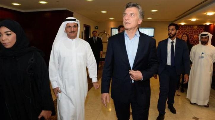 Macri llegó a Dubai para reunirse con el primer ministro de los Emiratos Árabes