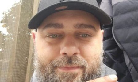 Jony, el mozo que pasó de vivir en la calle a triunfar en Twitch. Jony, el mozo que pasó de vivir en la calle a triunfar en Twitch.