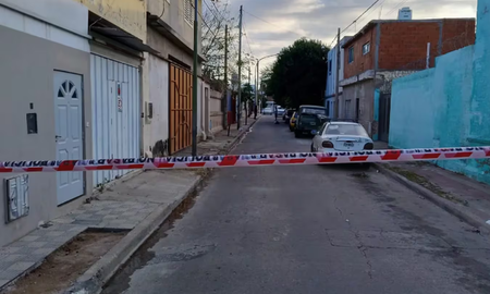 durante un intento de robo en Córdoba, un policía civil le disparó a un adolescente de 17 años. durante un intento de robo en Córdoba, un policía civil le disparó a un adolescente de 17 años.
