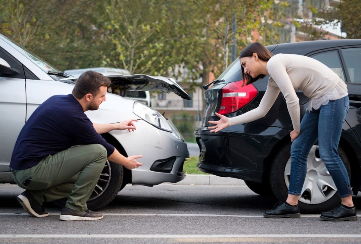El seguro del automotor es uno de los requisitos obligatorios por ley para circular por las calles del país. El seguro del automotor es uno de los requisitos obligatorios por ley para circular por las calles del país.
