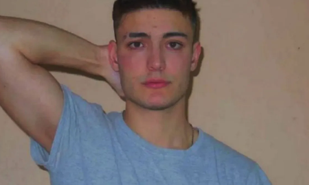 No le alquilaron un departamento por ser gay: Mis hijos viven al lado de la casa No le alquilaron un departamento por ser gay: Mis hijos viven al lado de la casa