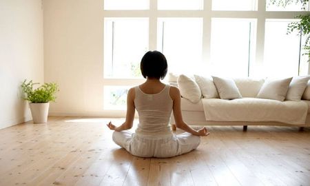 Meditar en casa. Meditar en casa.