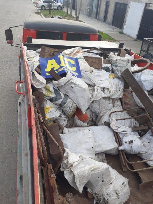 Entre los materiales sustraídos había cables de acero; rollos de alambrado; volquetas; enganches, puertas y distintas partes de vagones de trenes del Estado.