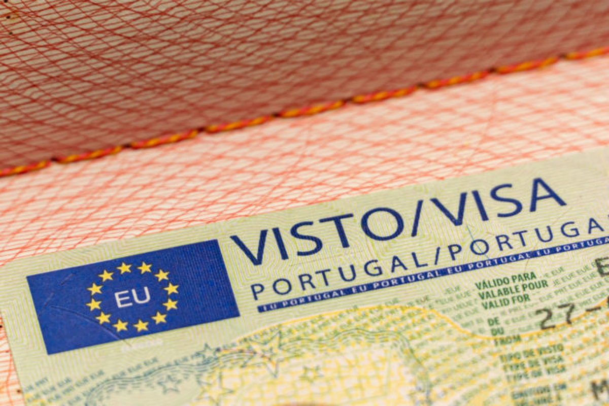 La visa portuguesa de trabajo es una las principales vías para poder obtener residencia en Portugal. La visa portuguesa de trabajo es una las principales vías para poder obtener residencia en Portugal.